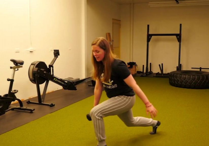 Exercise Of The Week &#8211; Alternating  Dumbbell Reverse  Lunge